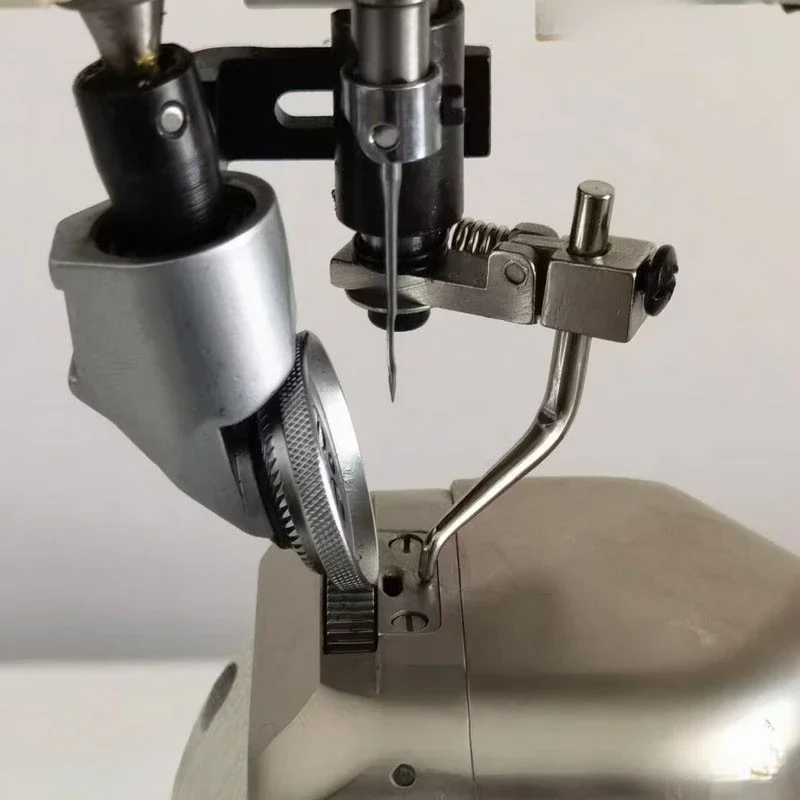 Zipper Foot Presser - Computer Roller Edge Device 591 Gauge