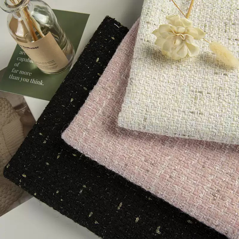Beige Color and Gold Wire Yarn - Sewing Tweed ulasan dan harga