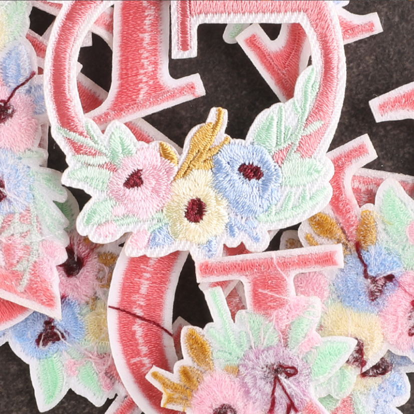 10 Pcs Pink Flowers Alphabet E - Sewing Id ulasan dan harga