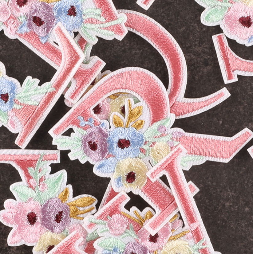 10 Pcs Pink Flowers Alphabet E - Sewing Id ulasan dan harga